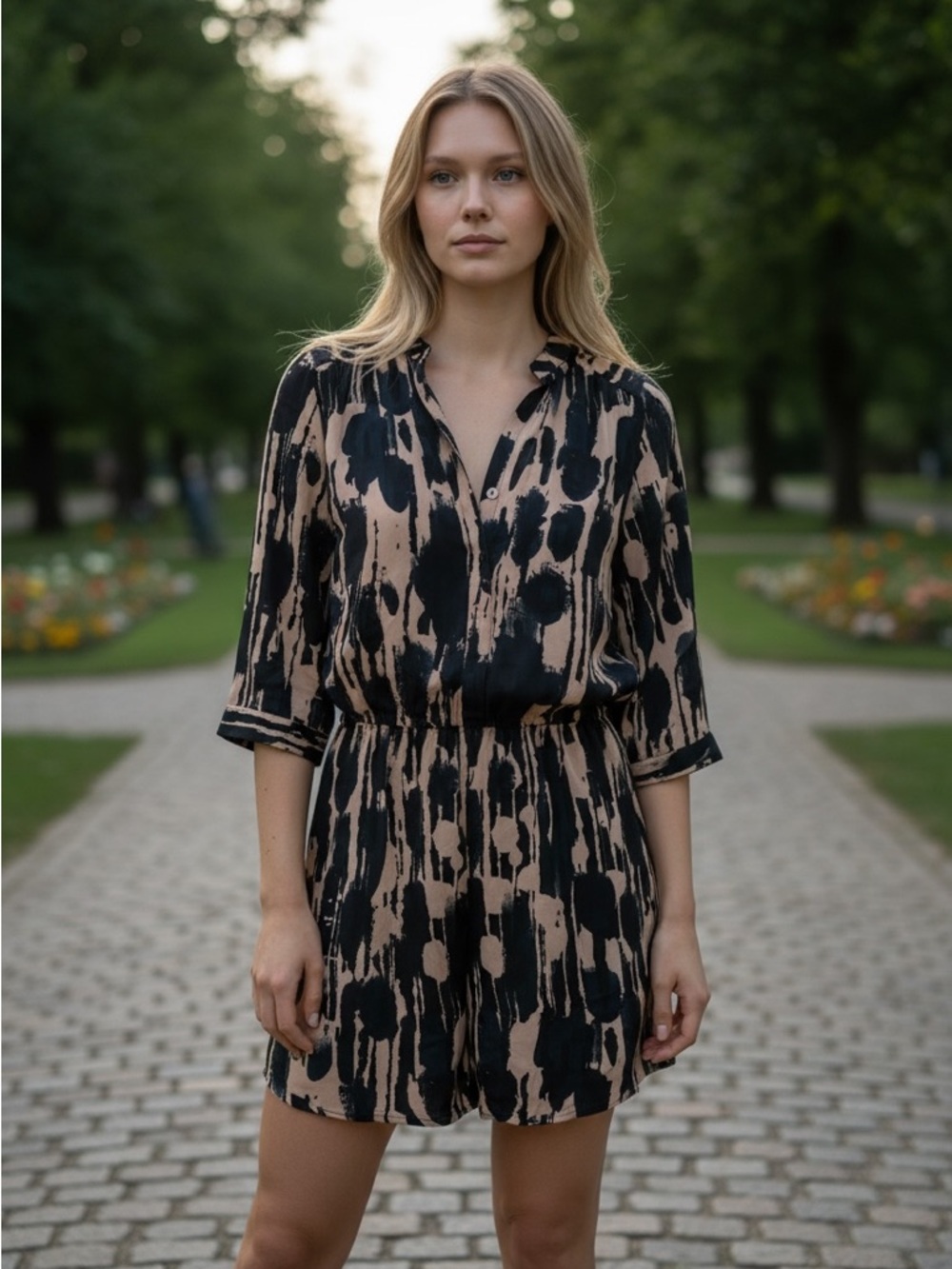 5/48 Black and Beige Printed Mini Dress